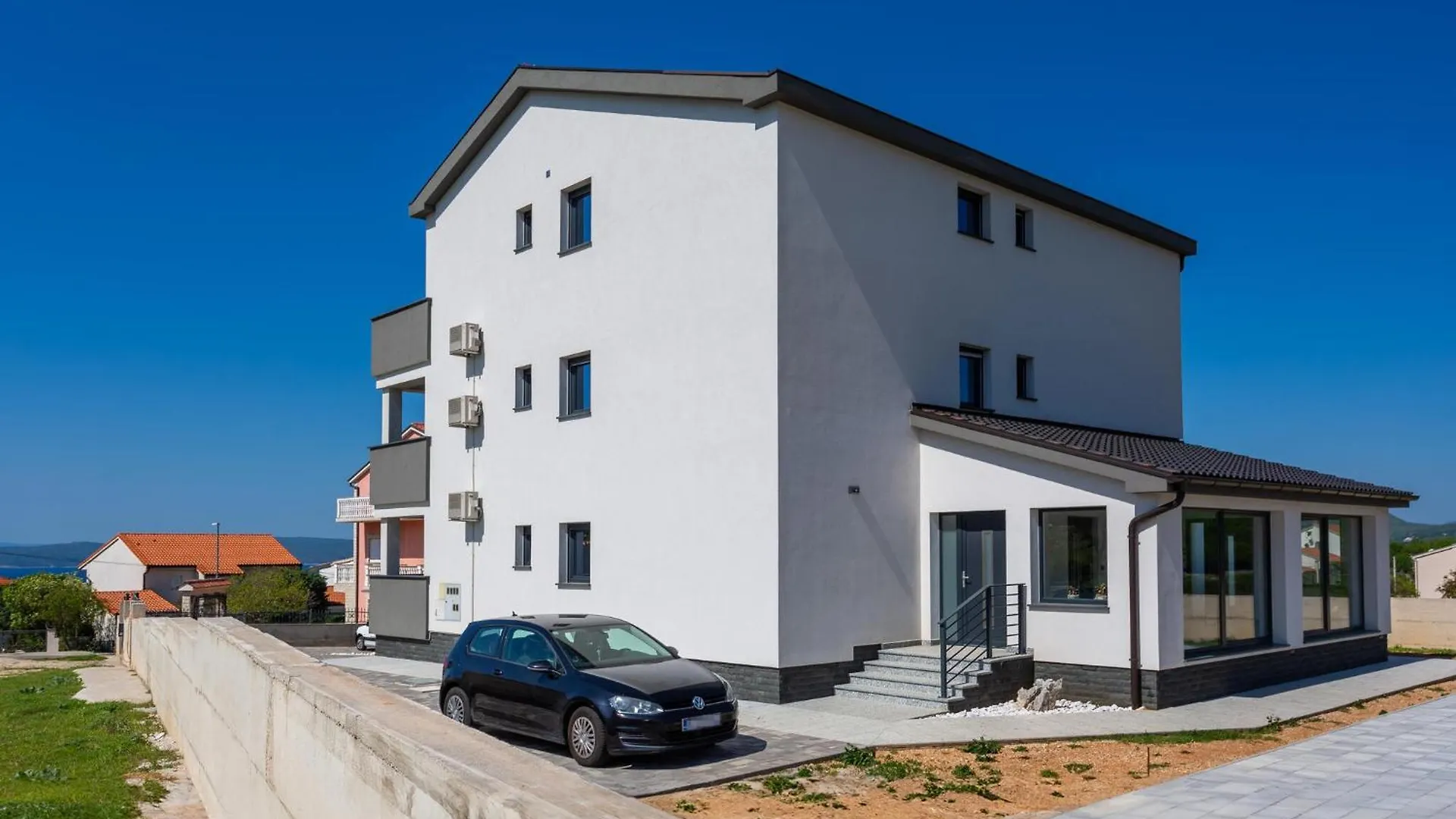 1 Bedroom Cozy Apartment In Novi Vinodolski